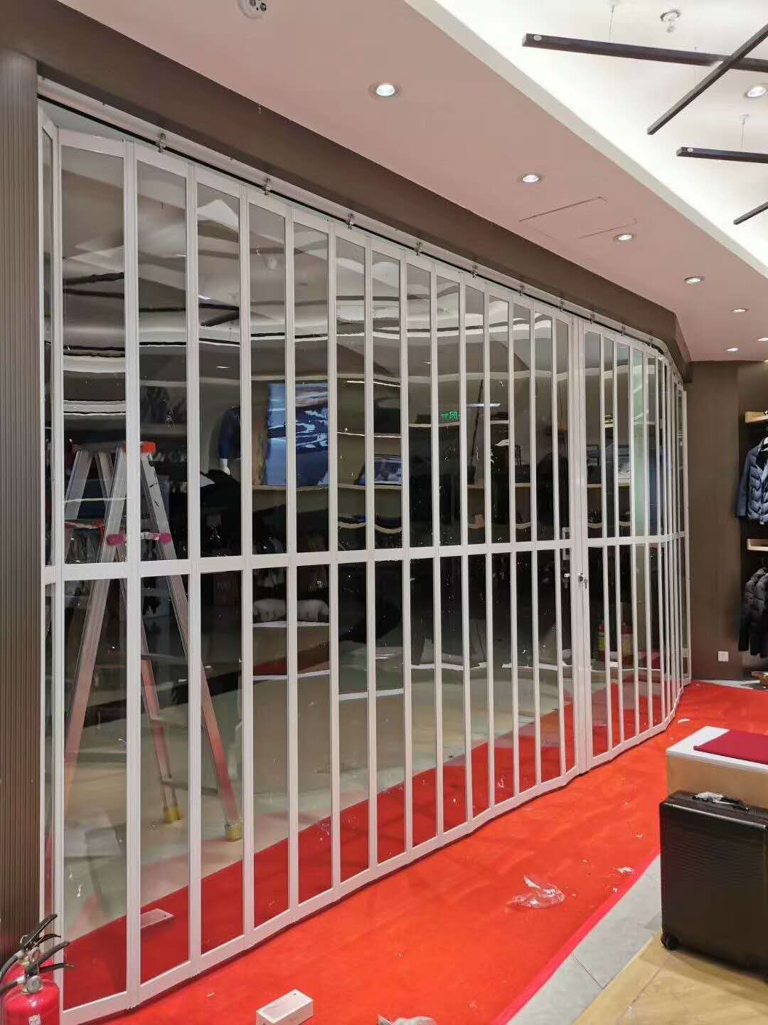 卷帘门泛起打滑的征象要怎么处置惩罚？？？